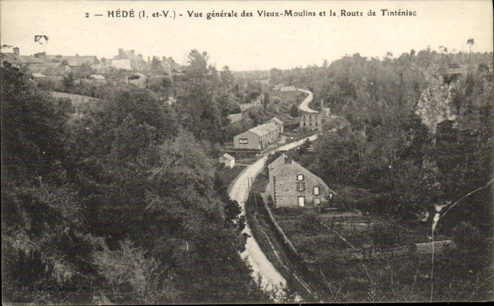 Hédé (1. et-V.) — Vue générale des Vieux-Moulins et la Route de Tinténiac — éditeur : G. Bénet, 2