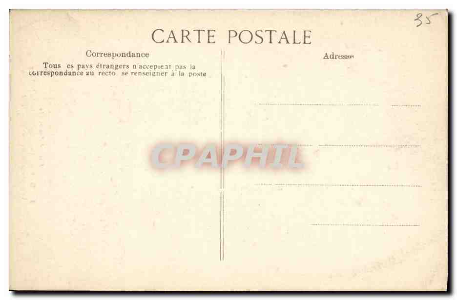 DOL — Intérieur de la Cathédrale — Une des plus belles Nefs de Bretagne — Verso