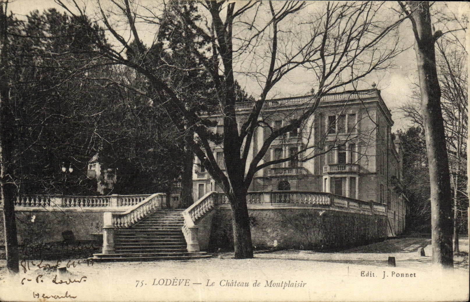 CPA Lodeve Le Chateau de Montplaisir