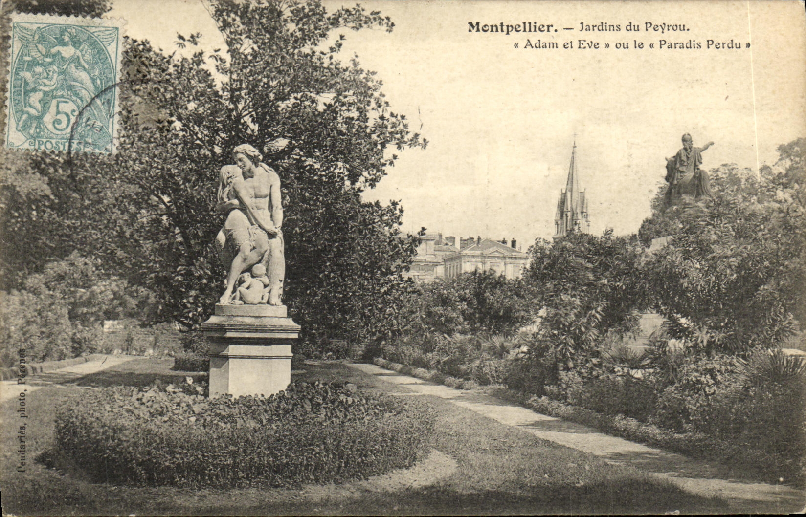 Montpellier — Jardins du Peyrou. « Adam et Ève » ou le « Paradis Perdu » — Lendariès, photo. N° de série non visible.
