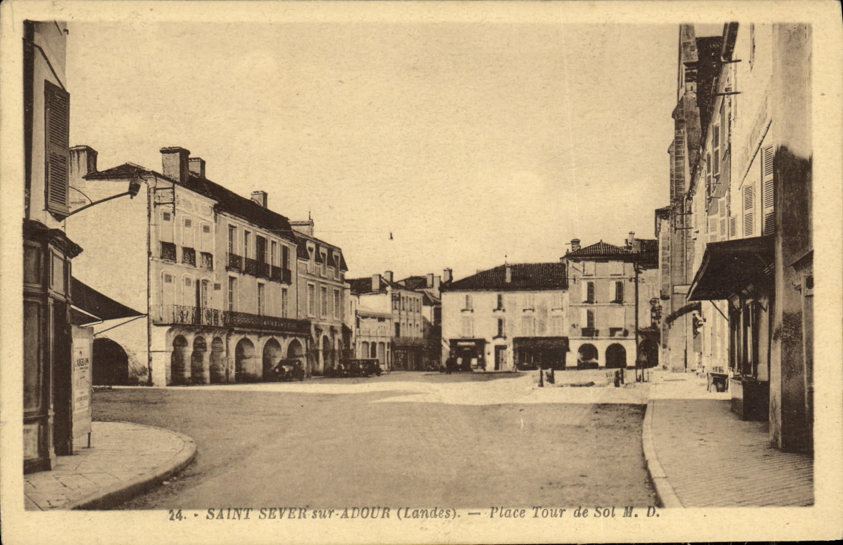 CPA Saint Sever sur Adour Place Tour de Sol 