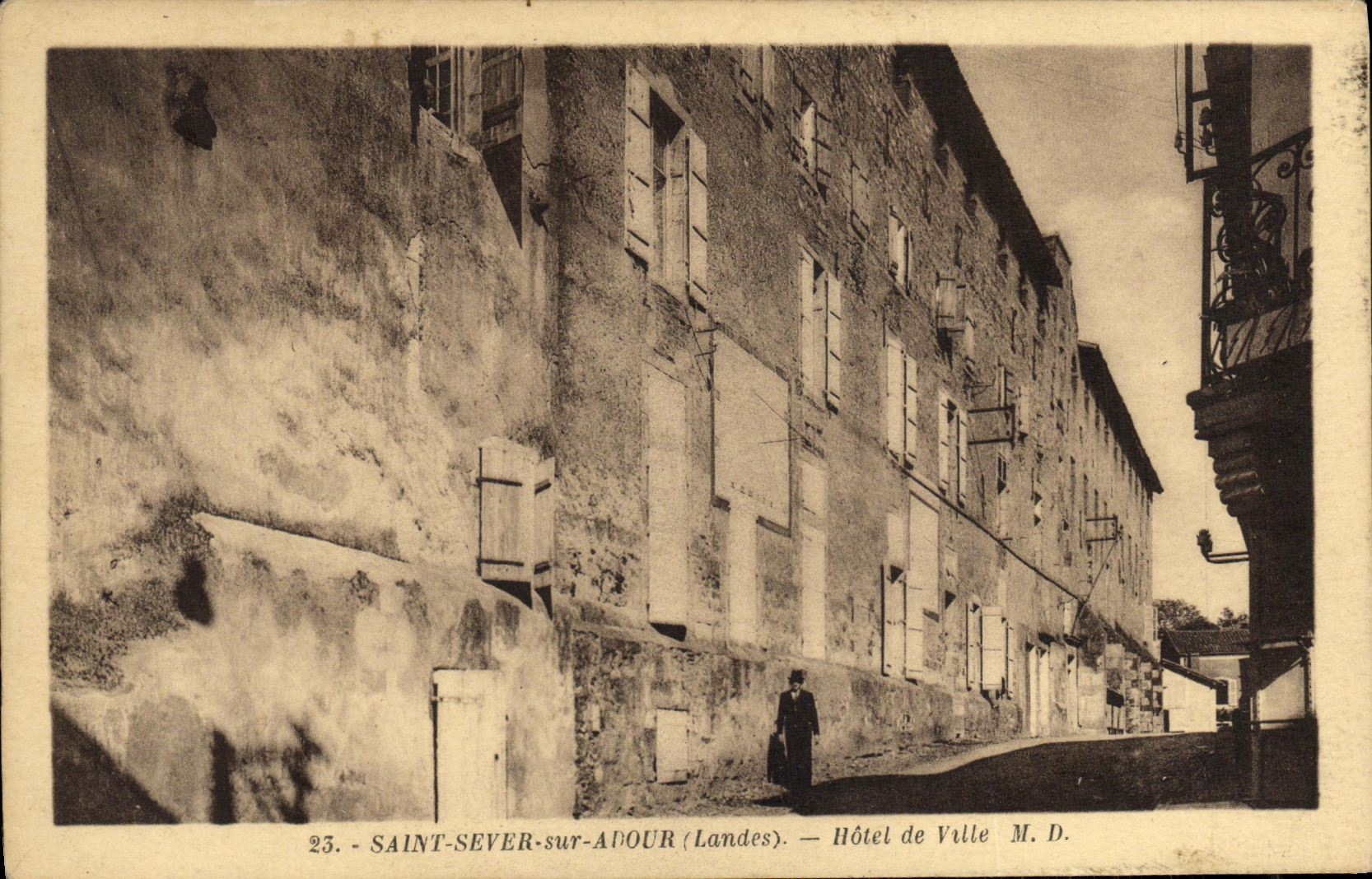 CPA Saint Sever sur Adour Hotel de Ville