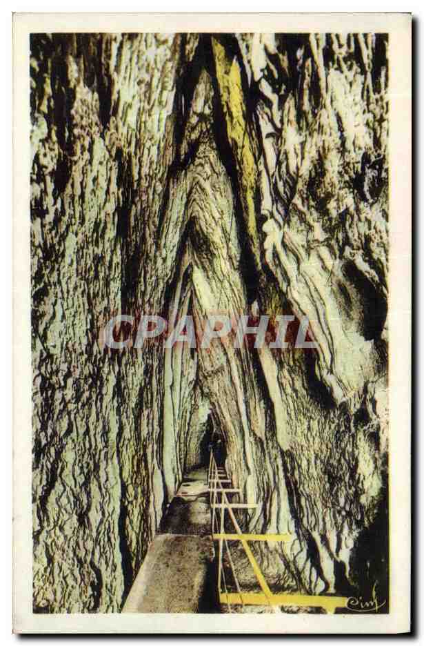 Grottes de BAUME-les-MESSIEURS (l'ura) — Couloir d'entrée des Grottes — Cinf