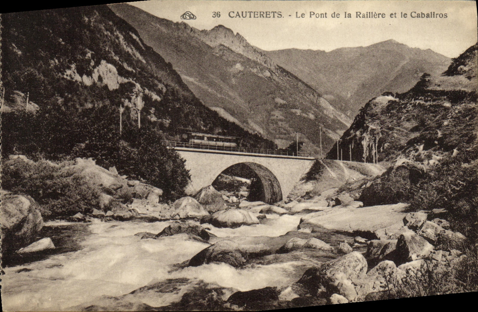 Cauterets - Der Brücke von La Raillère und Caballiros — Verlag CPAPHIL, Nr. 36