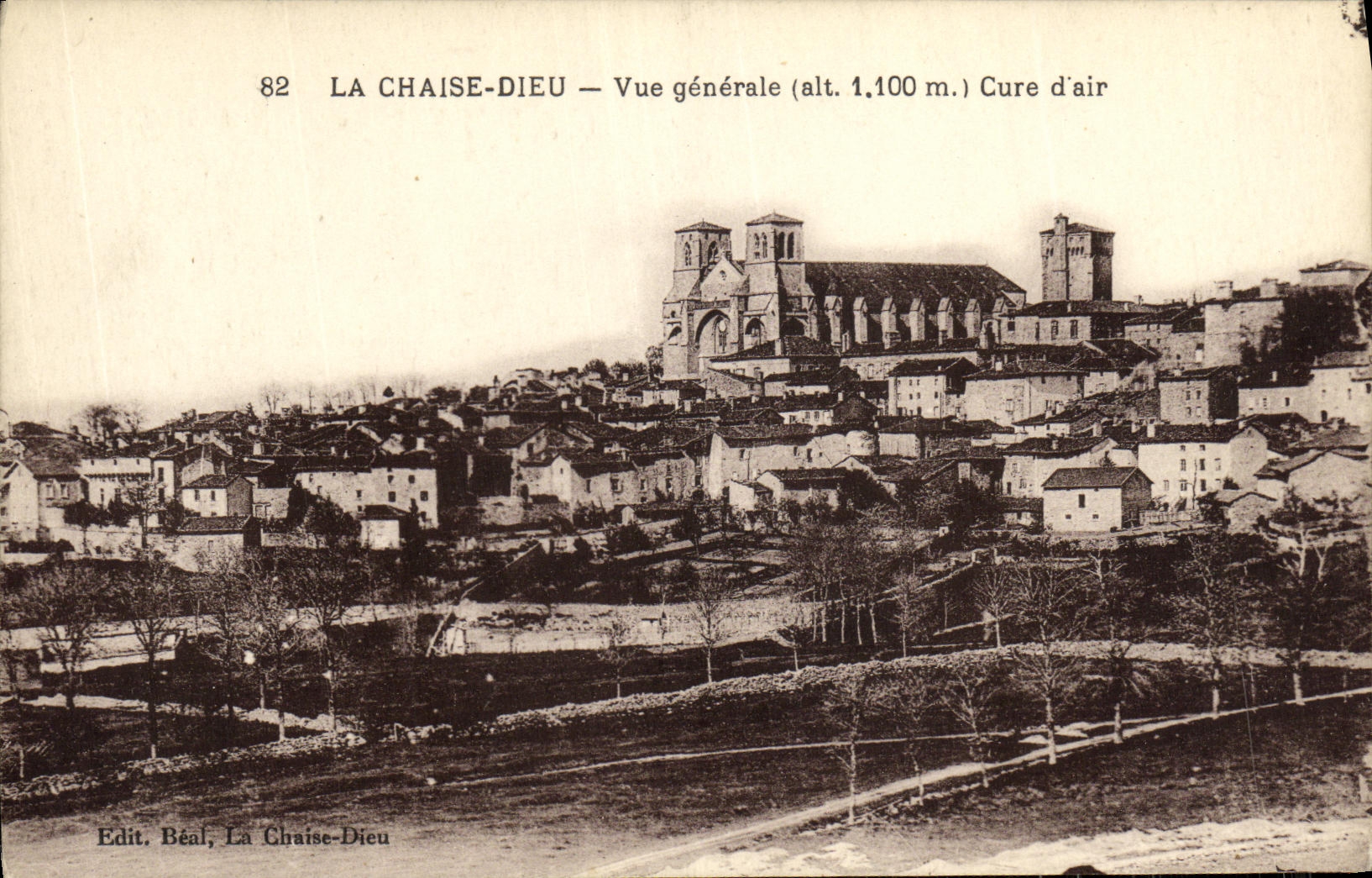 CPA Environs de La Chaise Dieu Vue Generale