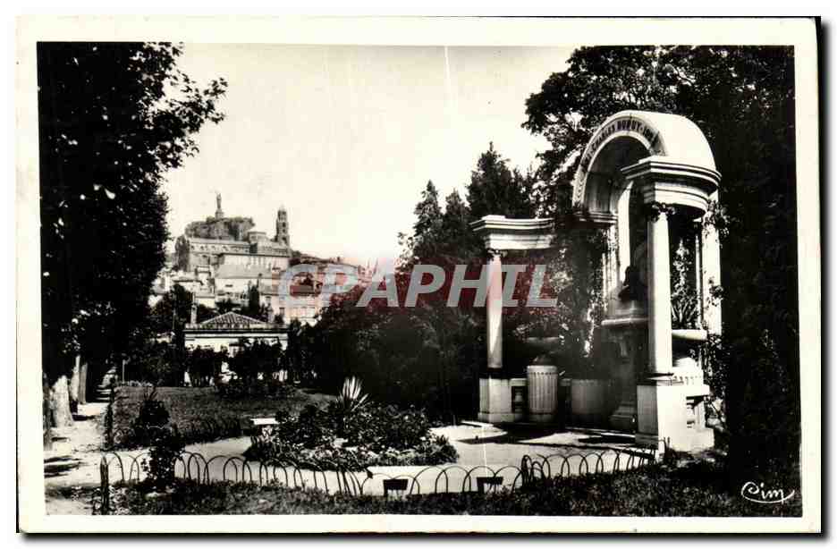 CPA Le Puy En Velay Le Jardin Public