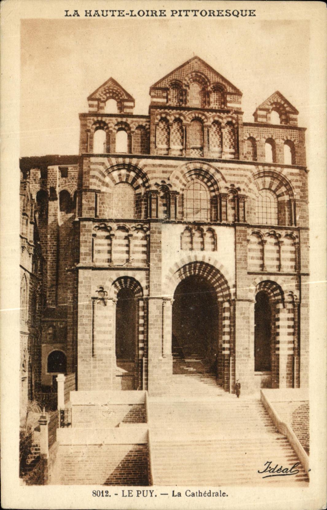 CPA Le Puy Cathedrale 
