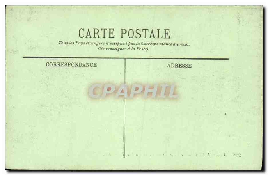 CPA Versailles Le Petit Trianon La facade — Verso