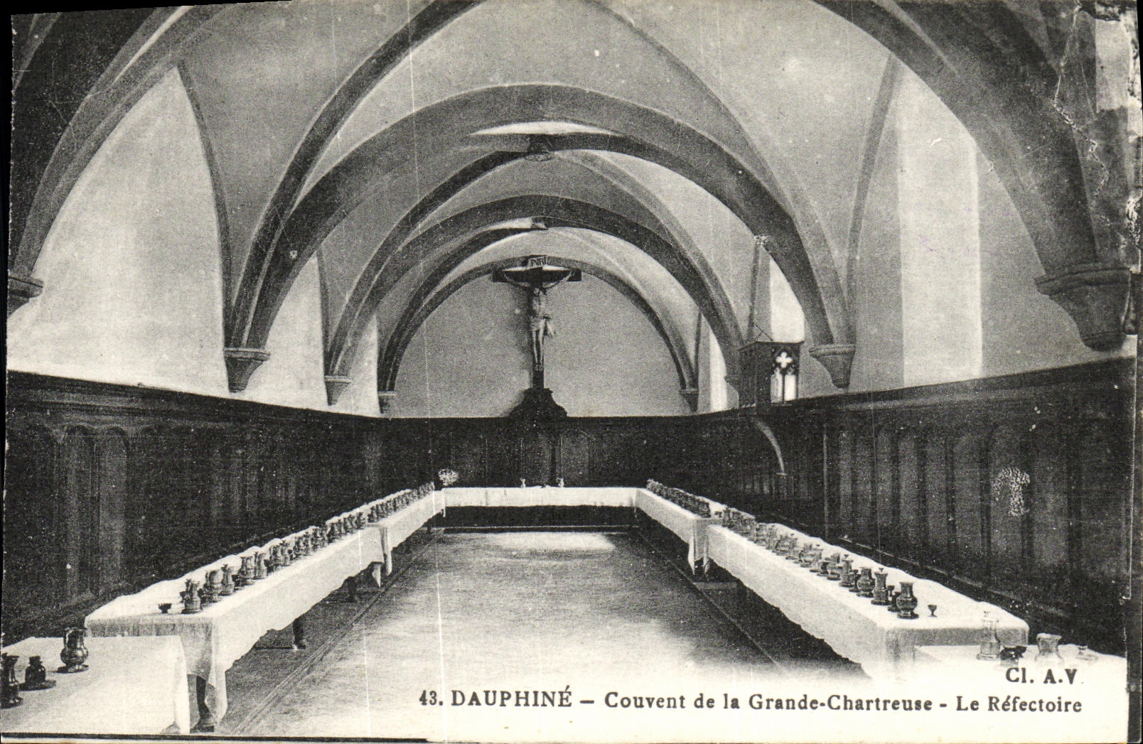 Dauphiné - Couvent de la Grande-Chartreuse - Le Réfectoire — Cl. A.V. n°43
