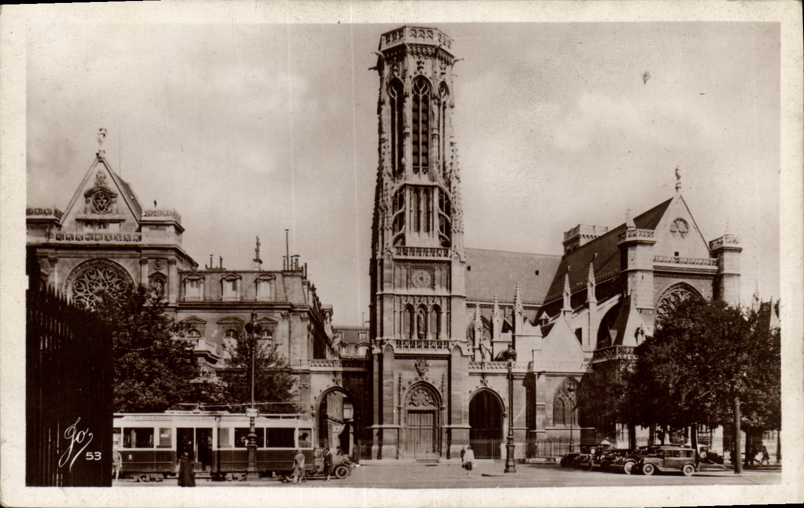 CPA Paris L Eglise St Germain L Auxerrois