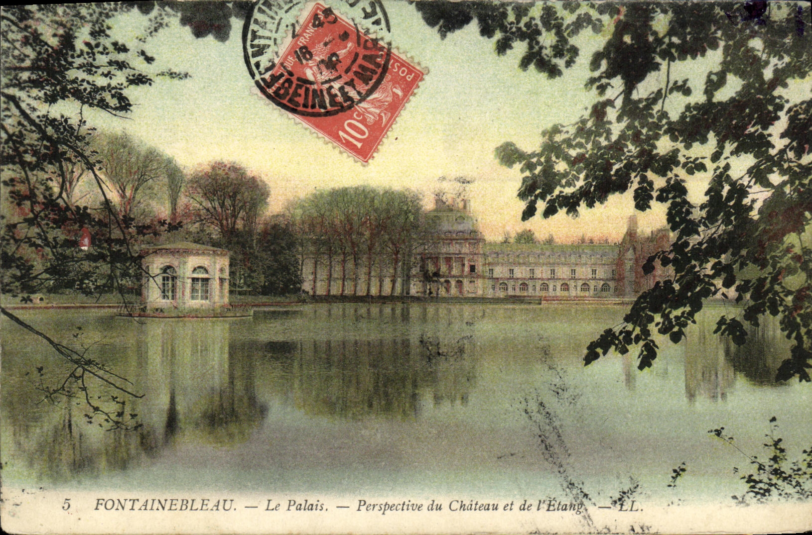 Fontainebleau — El Palacio — Perspectiva del Castillo y del Lago — LL.
