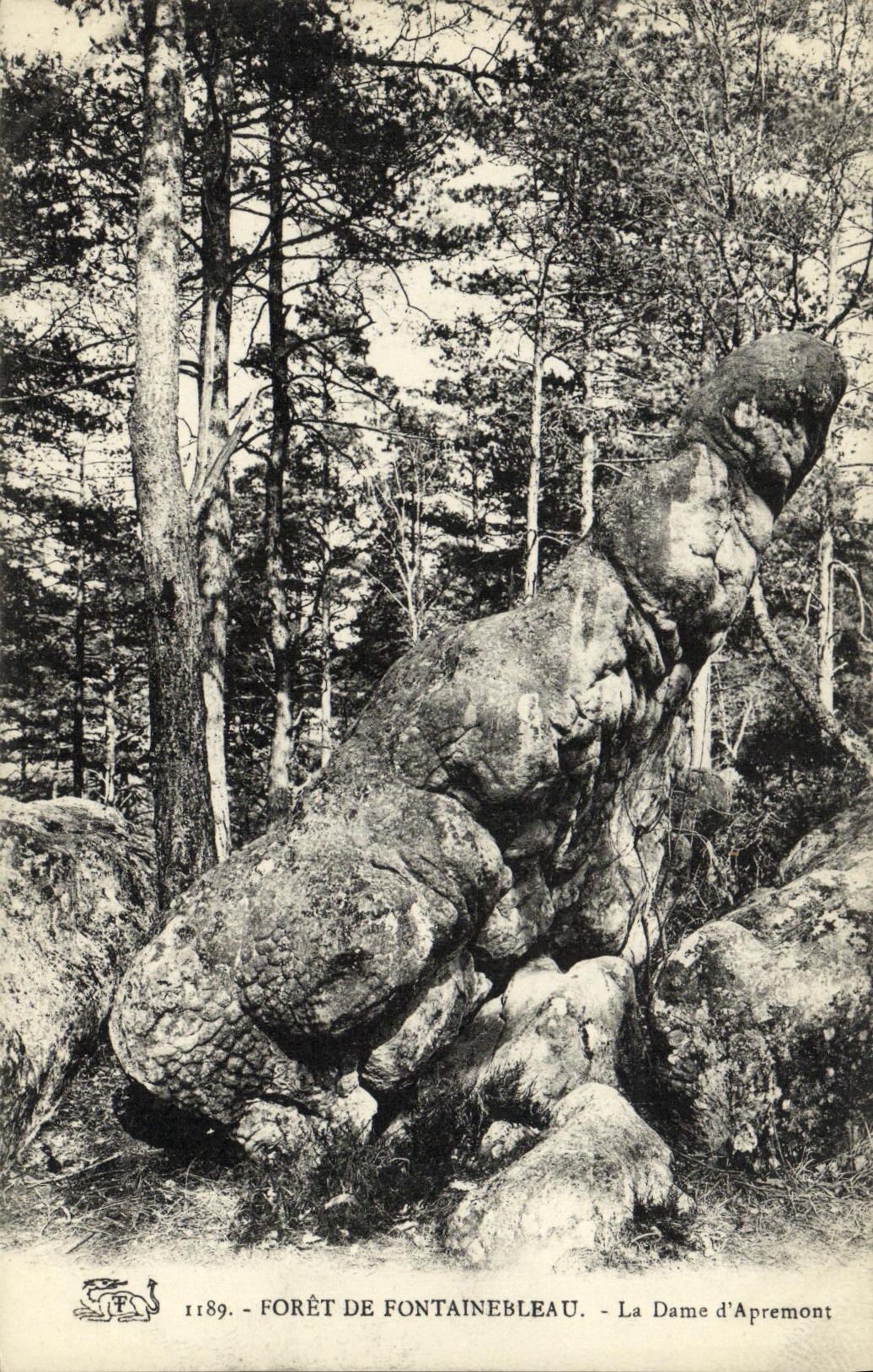 Bosque de Fontainebleau — La Dame d'Apremont — Editor PF, n° 1189