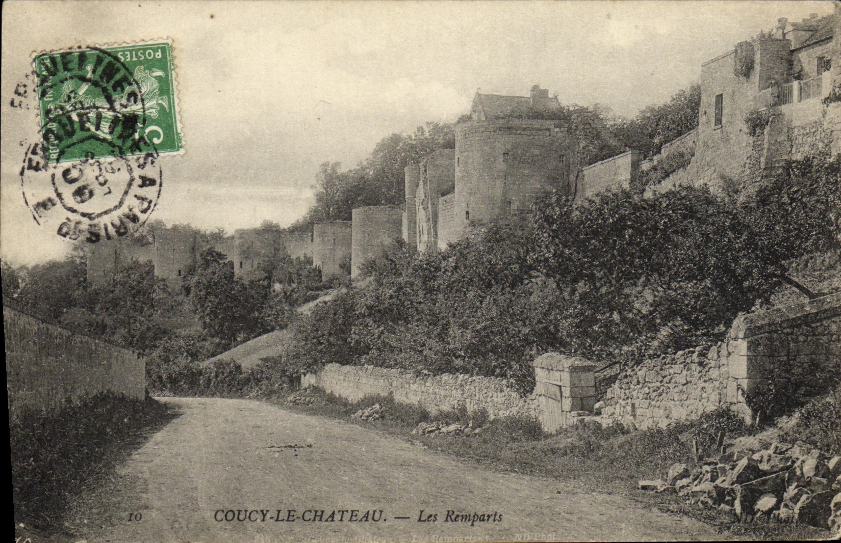 Coucy-le-Château — Les Remparts — N°10, éditeur N.P. Phal