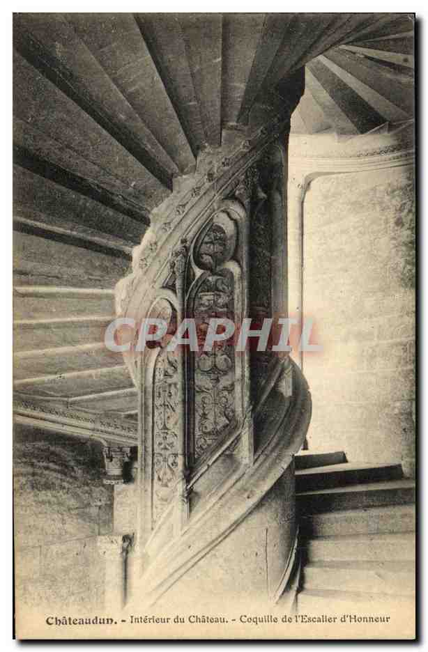 Châteaudun - Intérieur du Château - Coquille de l'Escalier d'Honneur
