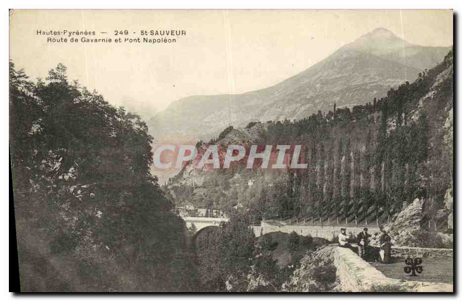 CPA St Sauveur Route de Gavarnie et Pont Napoleon