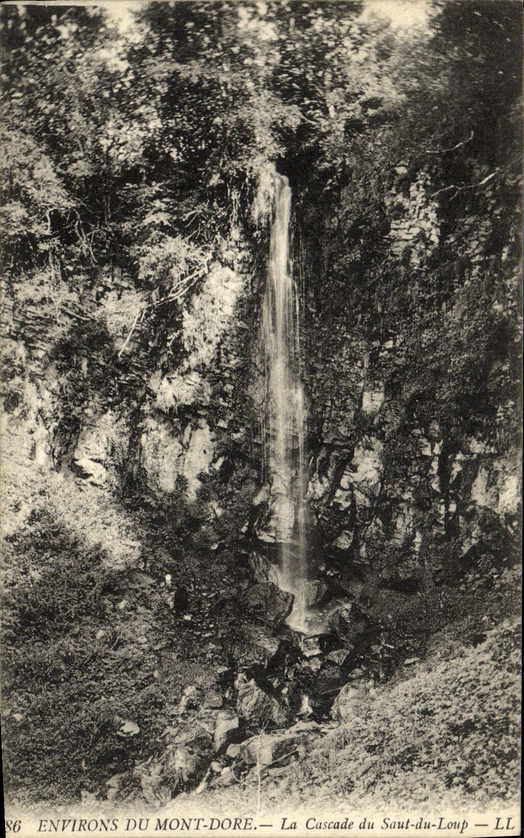 Environ du Mont-Dore — La Cascade du Saut-du-Loup — LL
