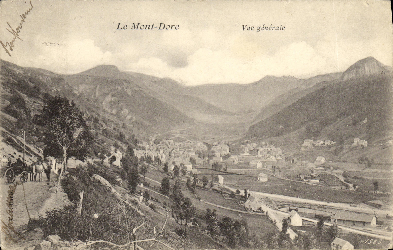 CPA Le Mont Dore Vue Generale animation 