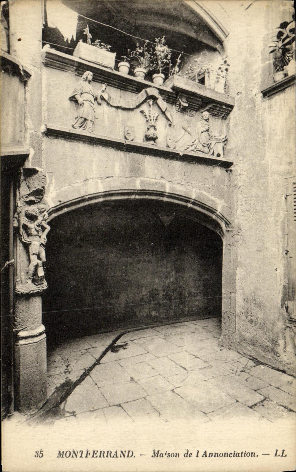 Montferrand — Maison de l'Annonciation — LL