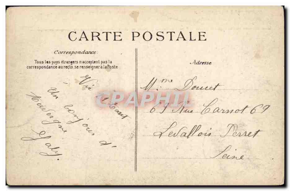 CPA L Auvergne Vic Le Comte Vue Generale — Rückseite