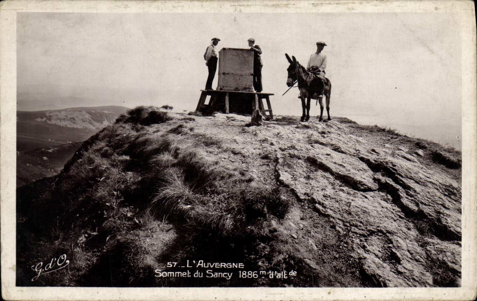 CPA L Auvergne Sommet du Sancy Ane Mule