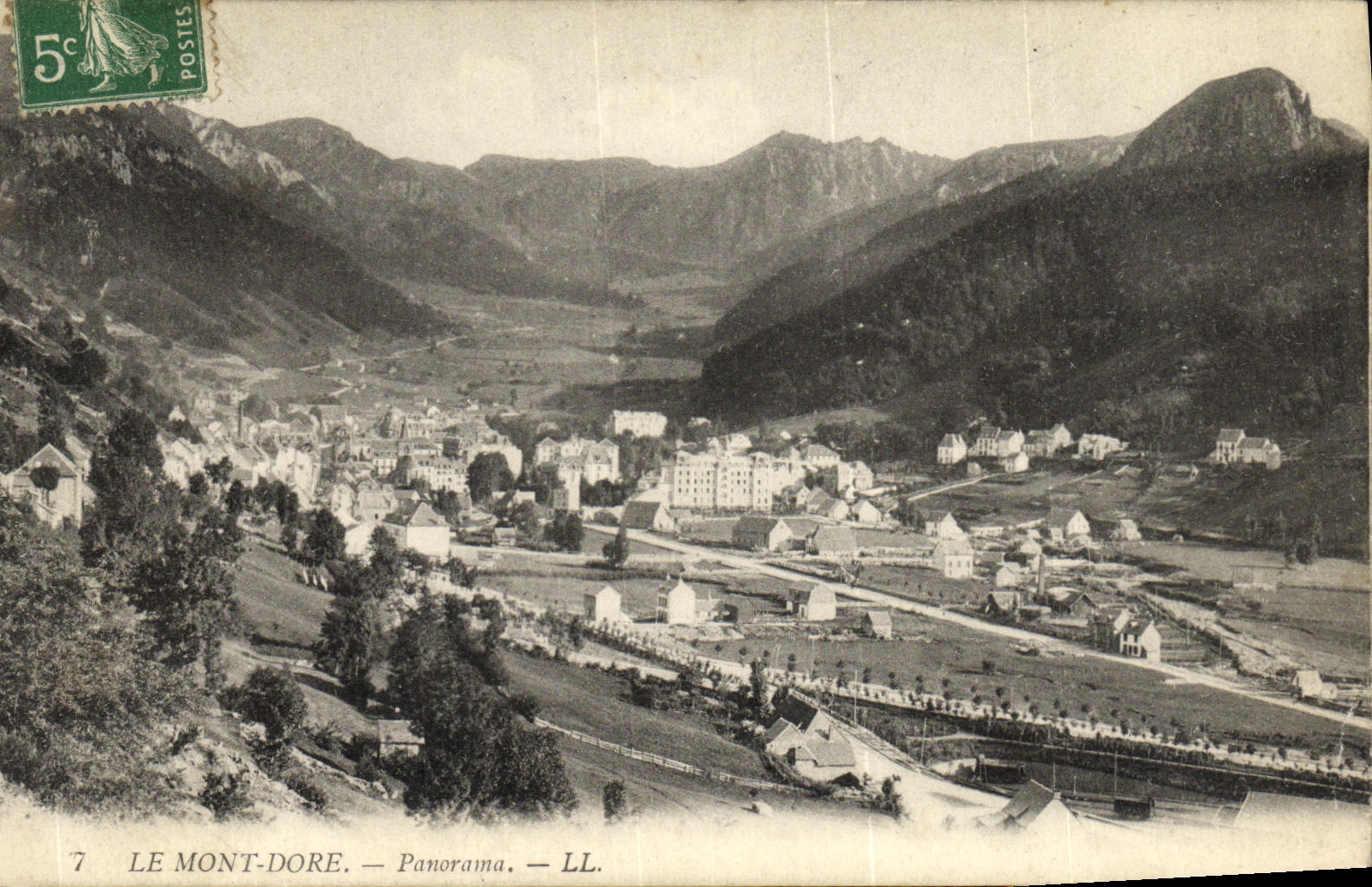 Le Mont-Dore — Panorama — LL.