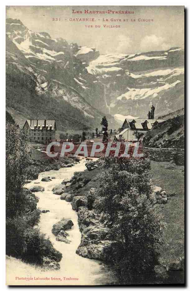 CPA Gavarnie Le Gave Et Le Cirque Vue Du Village