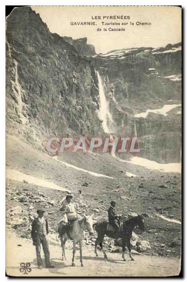 Gavarnie - Touristes sur le Chemin de la Cascade — Éditeur non identifié