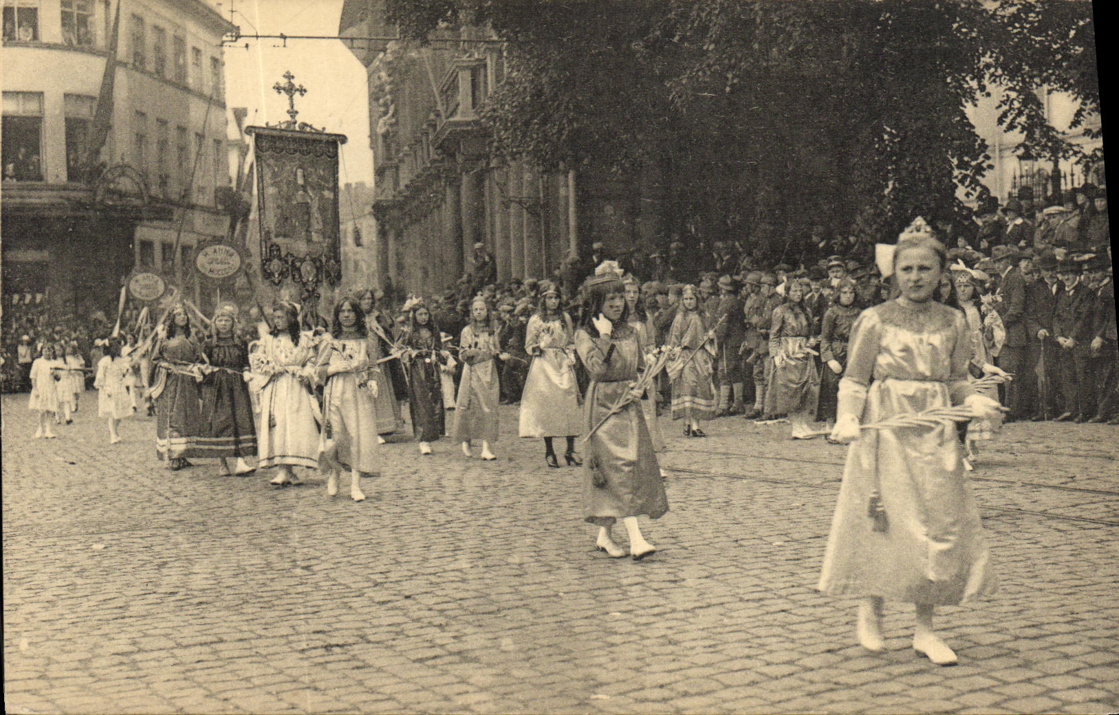 Bruges — Procession du Saint-Sang — CPAPHIL