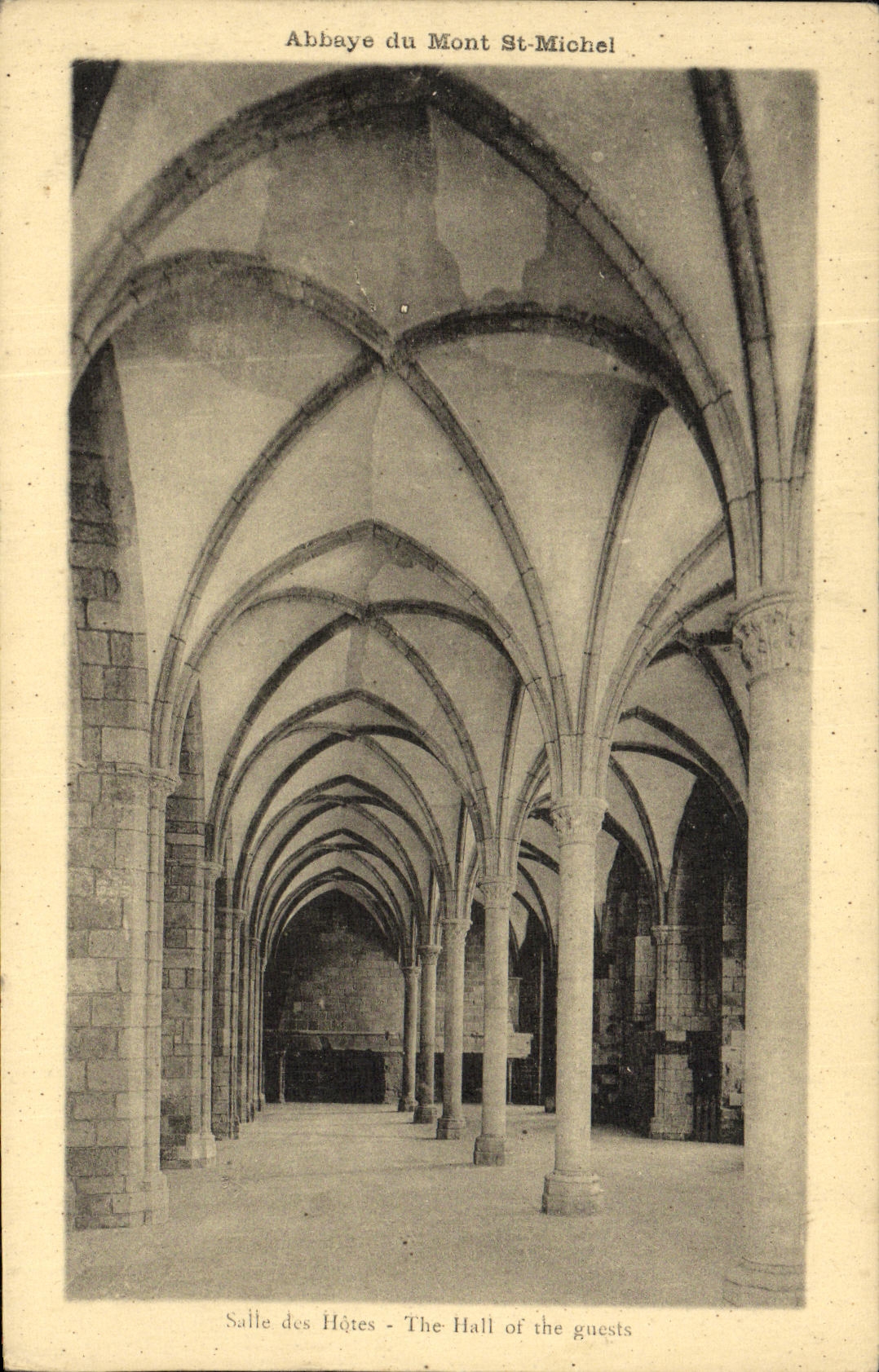 CPA Abbaye du Mont St Michel Salle des hotes