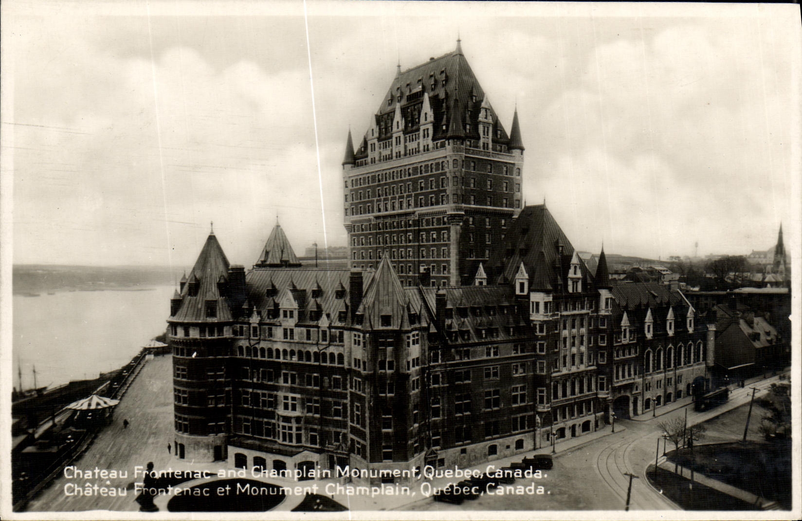 CPA Chateau Frantenac And Champlain Monument Quebec Canada