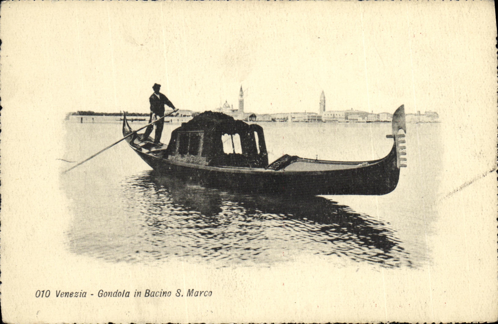 CPA Venezia Gondola in Bacino S Marco