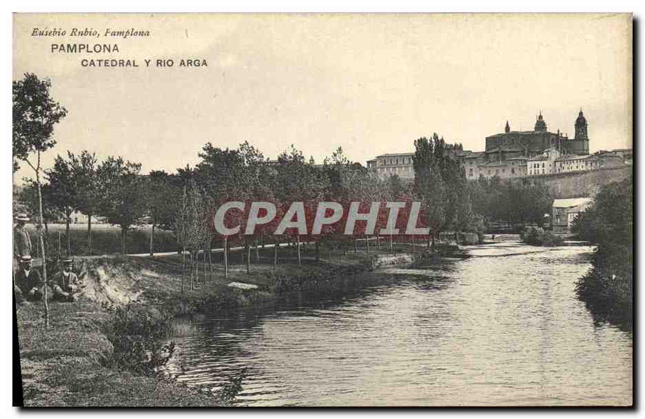 CPA Pamplona Catedral y Rio Arga