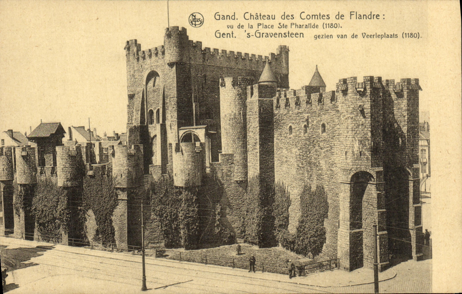 Schloss der Grafen von Flandern — 's-Gravensteen von der Place Ste Pharaïde aus gesehen (1180) — Edition Nels, Nr. 24
