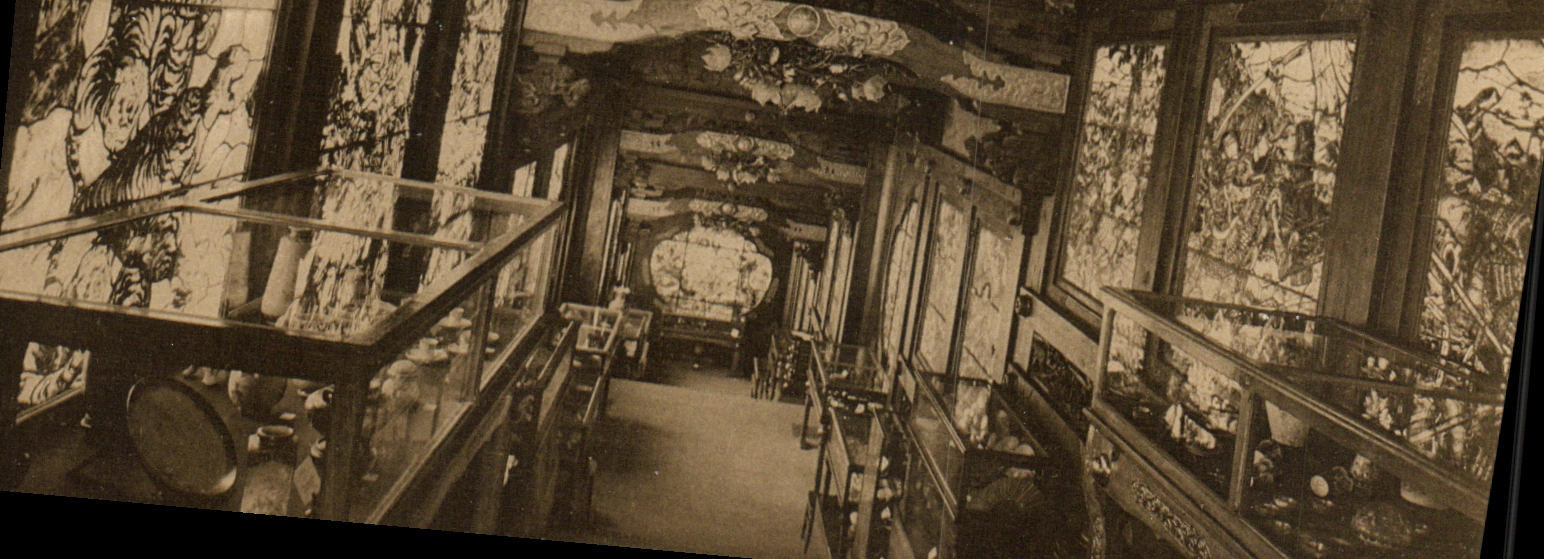 CPA Bruxelles Laeken La Tour Japonaise Galerie principale 2eme travee