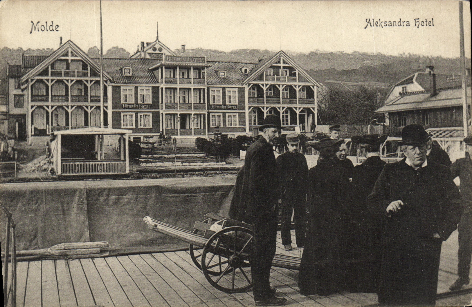 Molde — Aleksandra Hotel et quai — A/S Peter Alverups Kunstforlag, série 1890