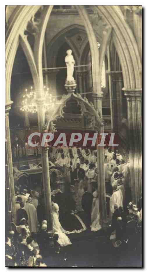 Cérémonie religieuse — Cathédrale — éditeur non identifié