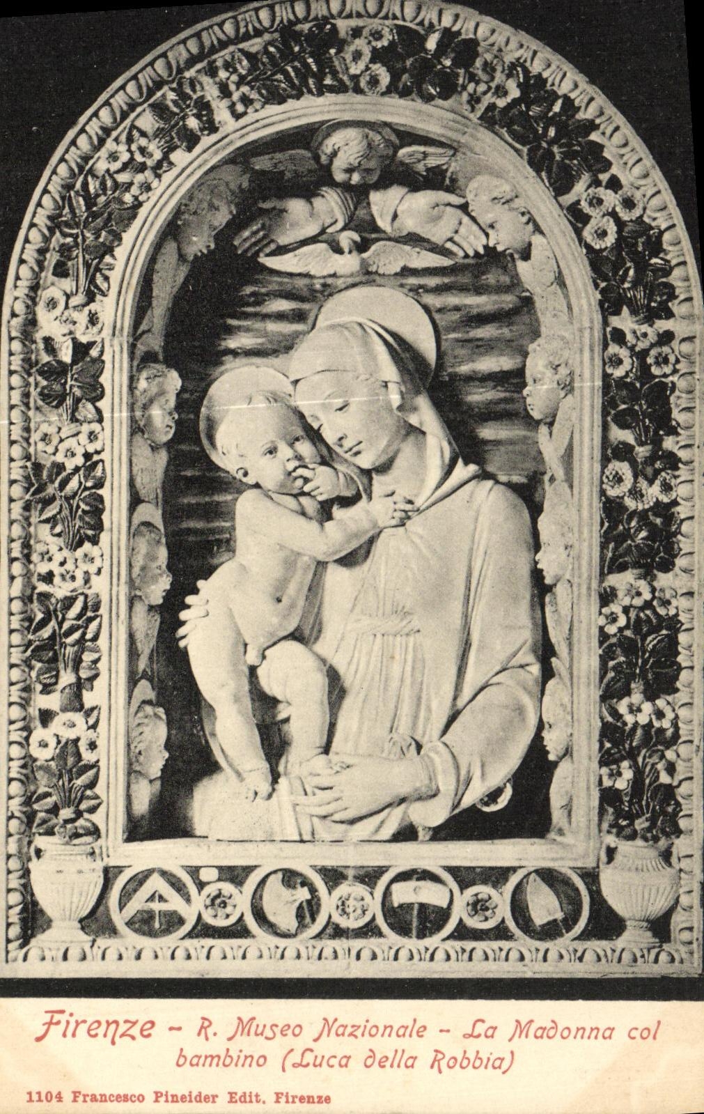 CPA Firenze Museo Nazionale La Madonna Col Bambino Luca della Robbia