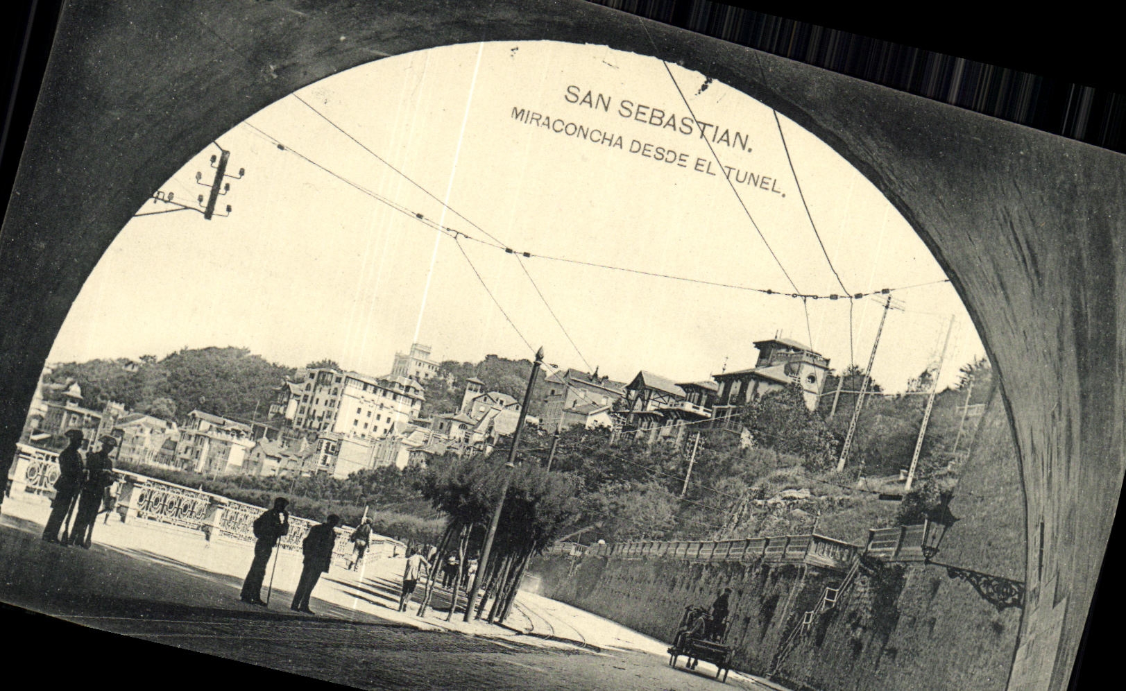 CPA San Sebastian Miraconcha desde el tunel