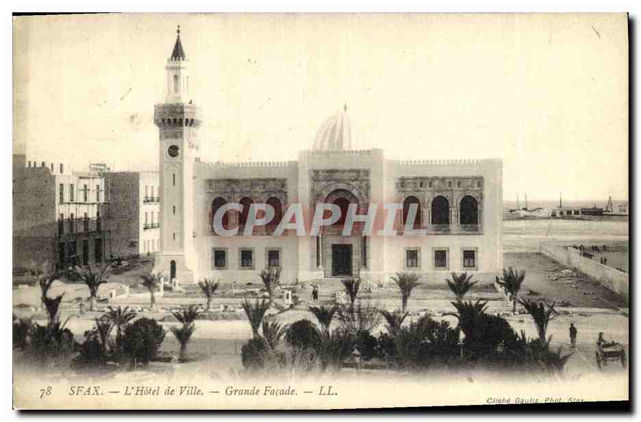CPA Sfax L Hotel de Ville Grande Facade