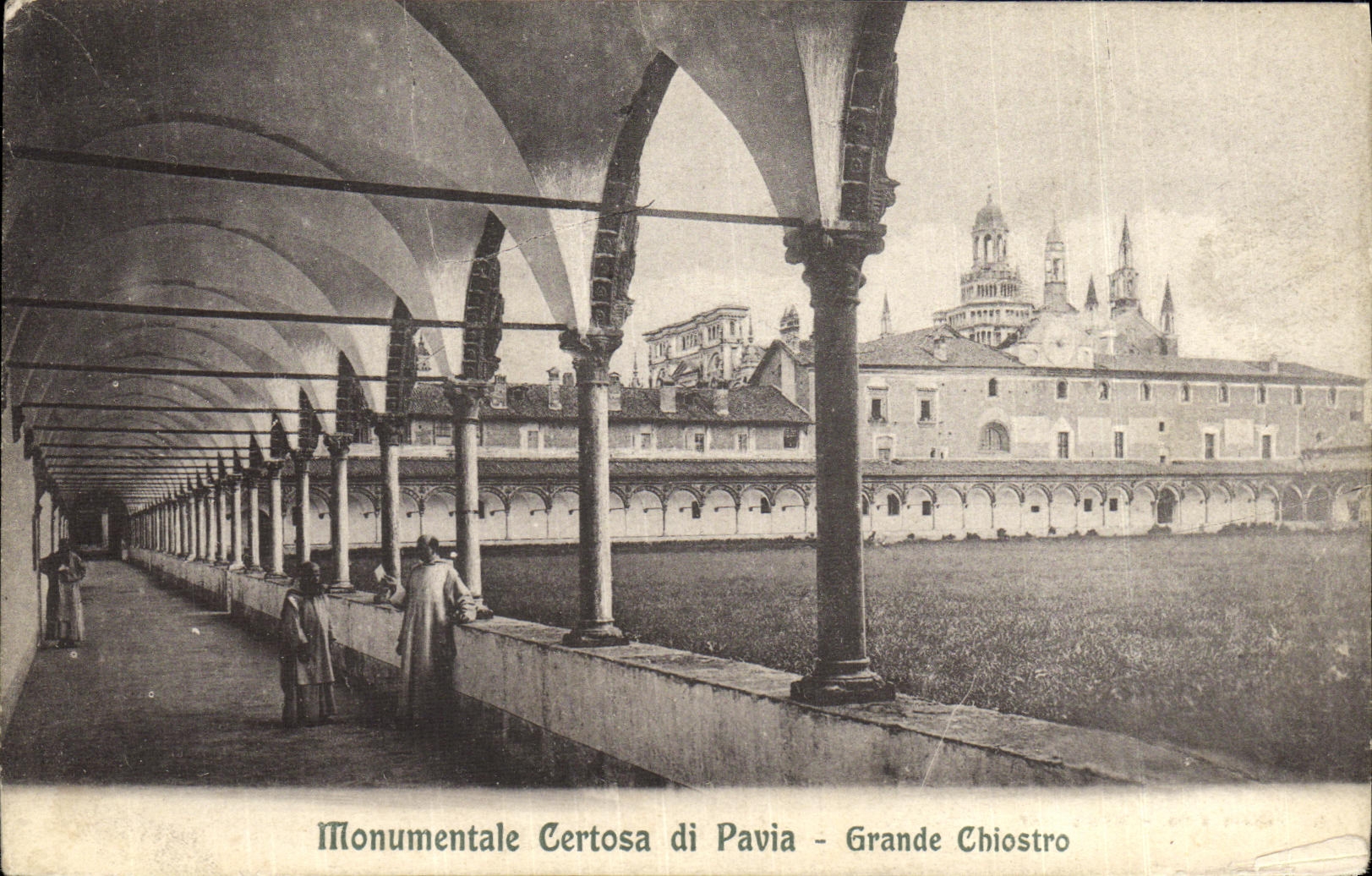 CPA Monumentale Certosa di Pavia Grande Chiostro