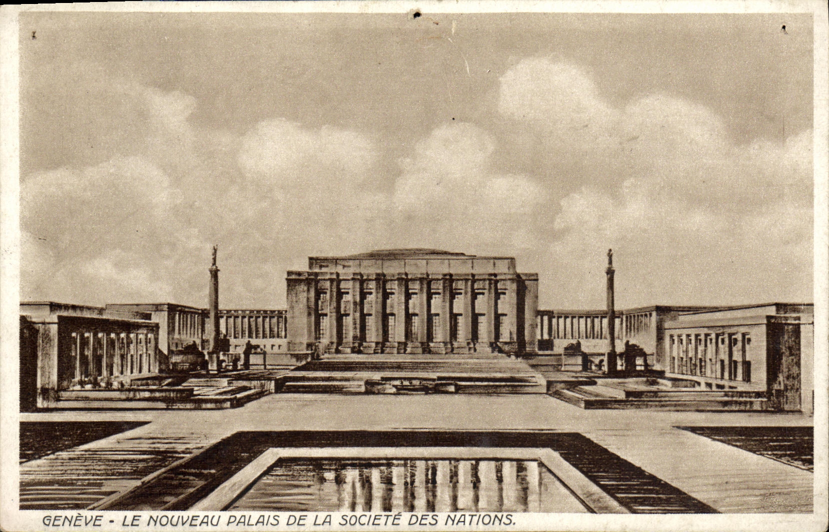 CPA Geneve Le Nouveau Palais De La Societe Des Nations