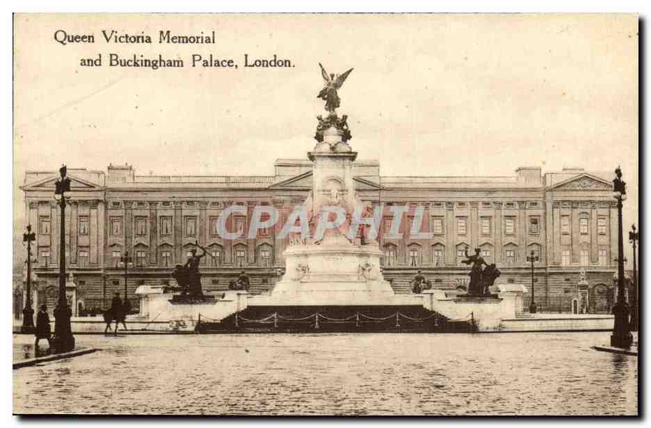 CPA Queen Victoria Memorial and Buckingham Palace London