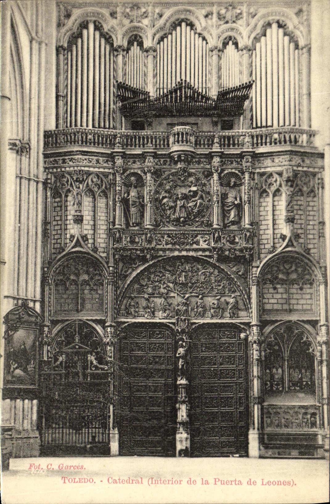 CPA Toledo Catedral Interior de la Puerta de Leones Orgue