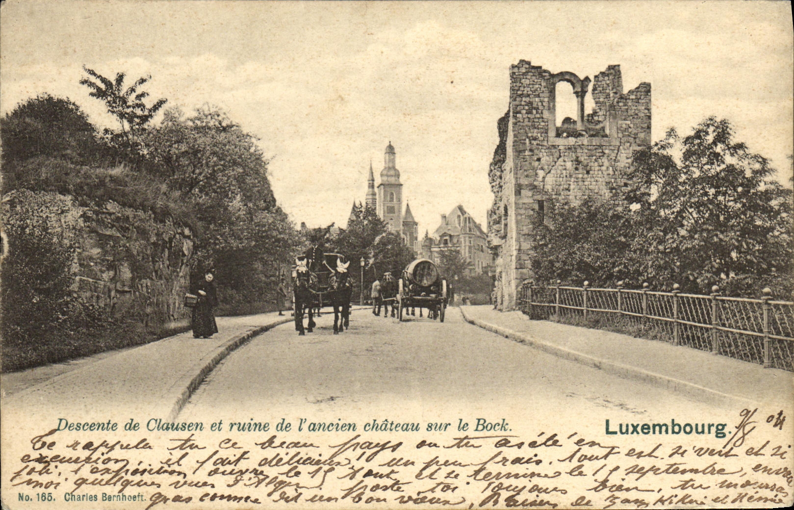 CPA Descente de Clausen et ruine de l Ancien Chateau sur le Bock Luxembourg