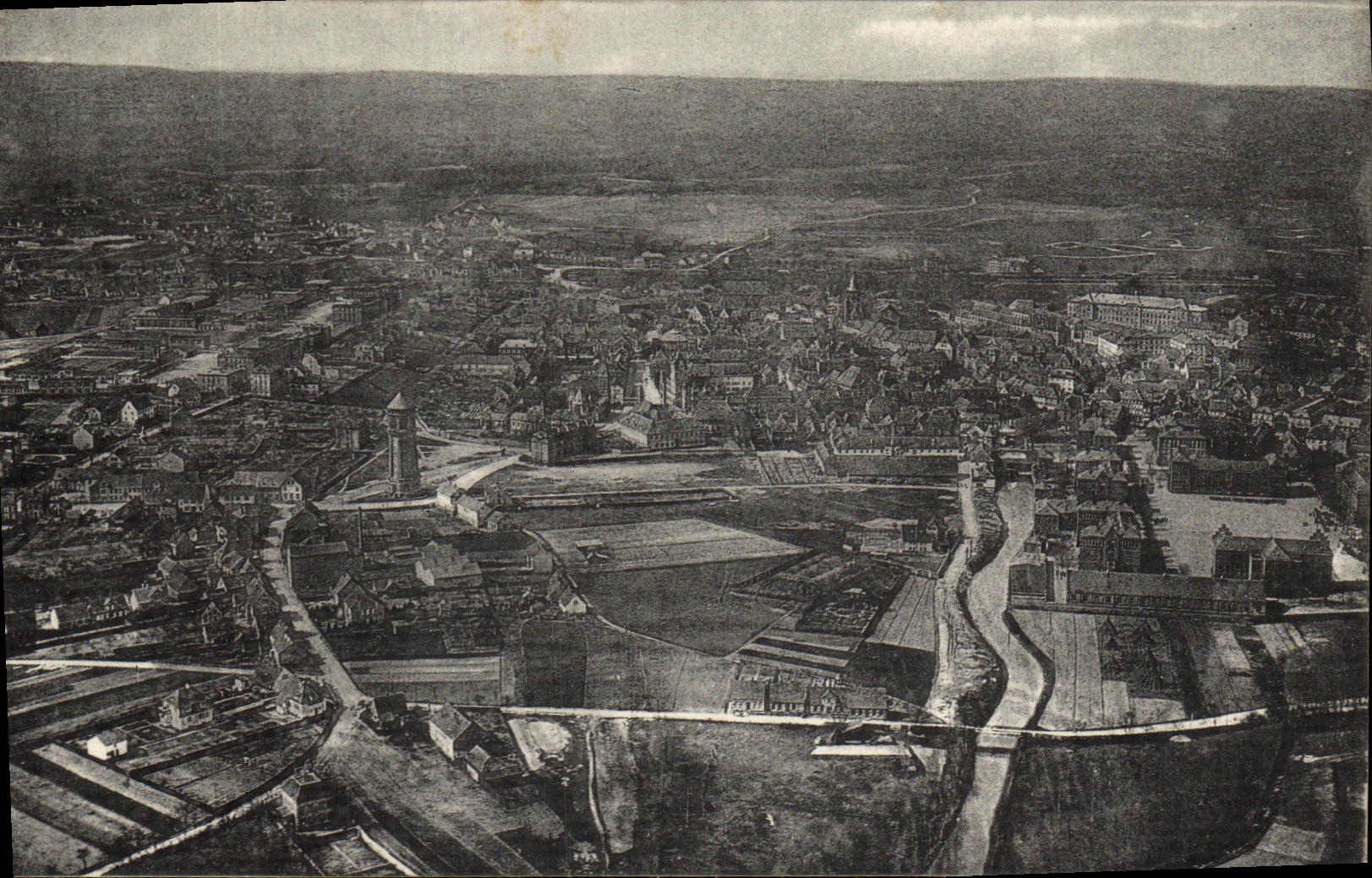 Hagenau i. Els. — Vue aérienne depuis le dirigeable « Schwaben » — éditeur Verlagszentrum Hagenau i. Els.