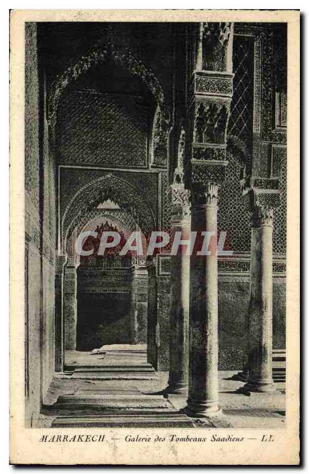 CPA Marrakech Galerie des Tombeaux Saadiens