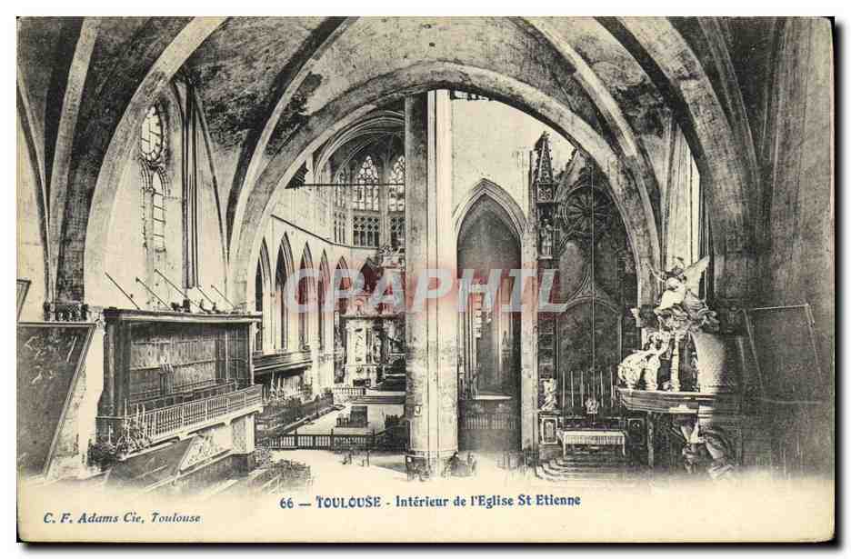 CPA Toulouse Interieur de L Eglise St Etienne