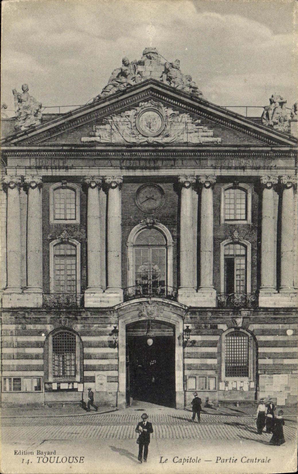 CPA Toulouse Le Capitole Partie centrale 