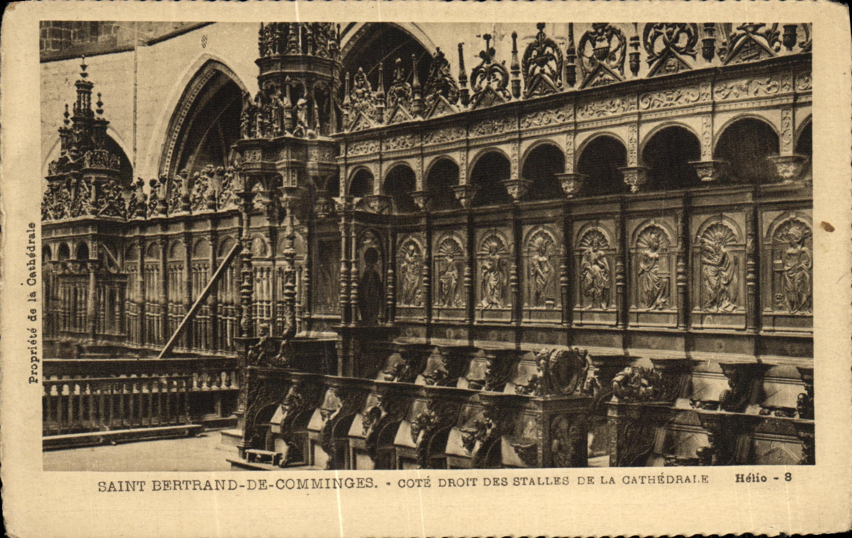 CPA Saint Bertrand De Comminges Cote Droit Des Stalles De La Cathedrale