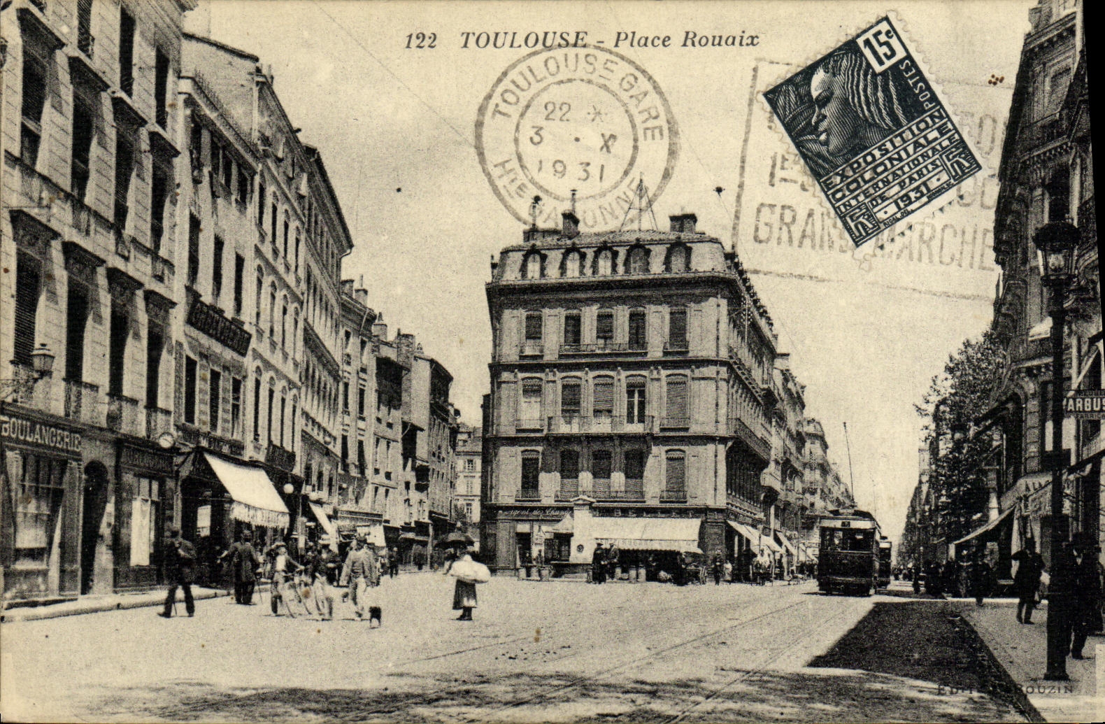 Toulouse - Place Rouaix — vue de rue avec tramway — éditeur inconnu, n° 122